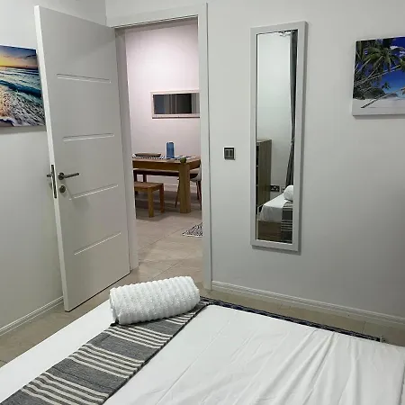 Coastal View Apartments Grand Baie Extérieur photo