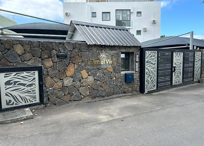 Coastal View Apartments